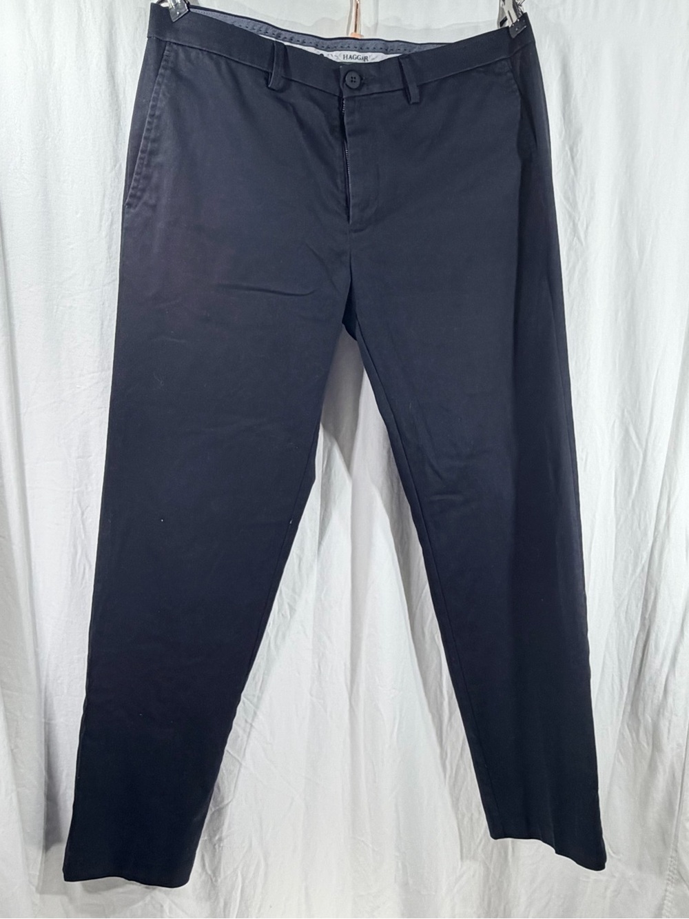 Haggar Men's Navy-Black Casual Chinos